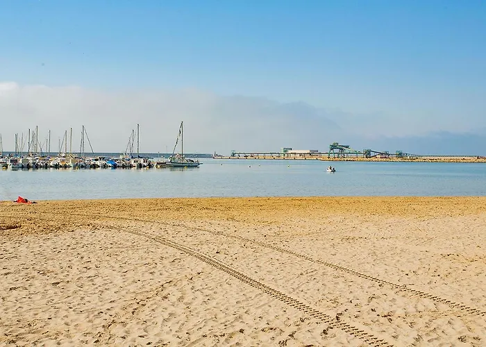 069 Susymar Apartment